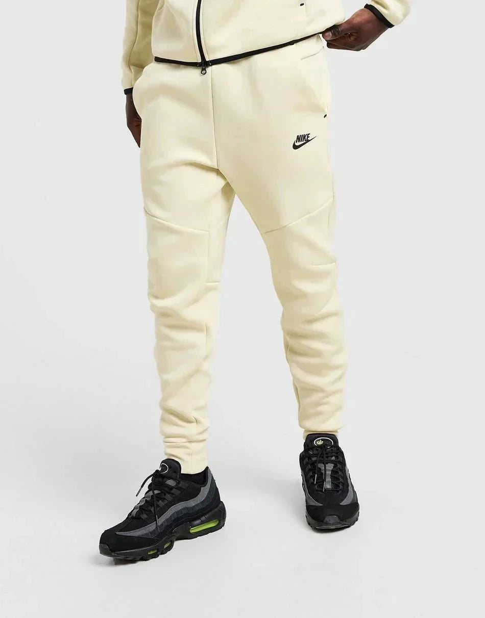 Nike Tech Fleece Joggers